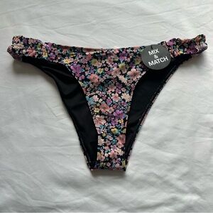 NWT Forever21 Bikini Bottom | Size Large